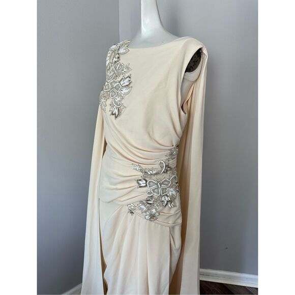 Zuhair Murad Embroidered Cady Cape Gown SIZE 8 $4950 - Picture 11 of 16
